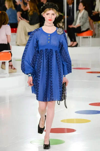 Look 39